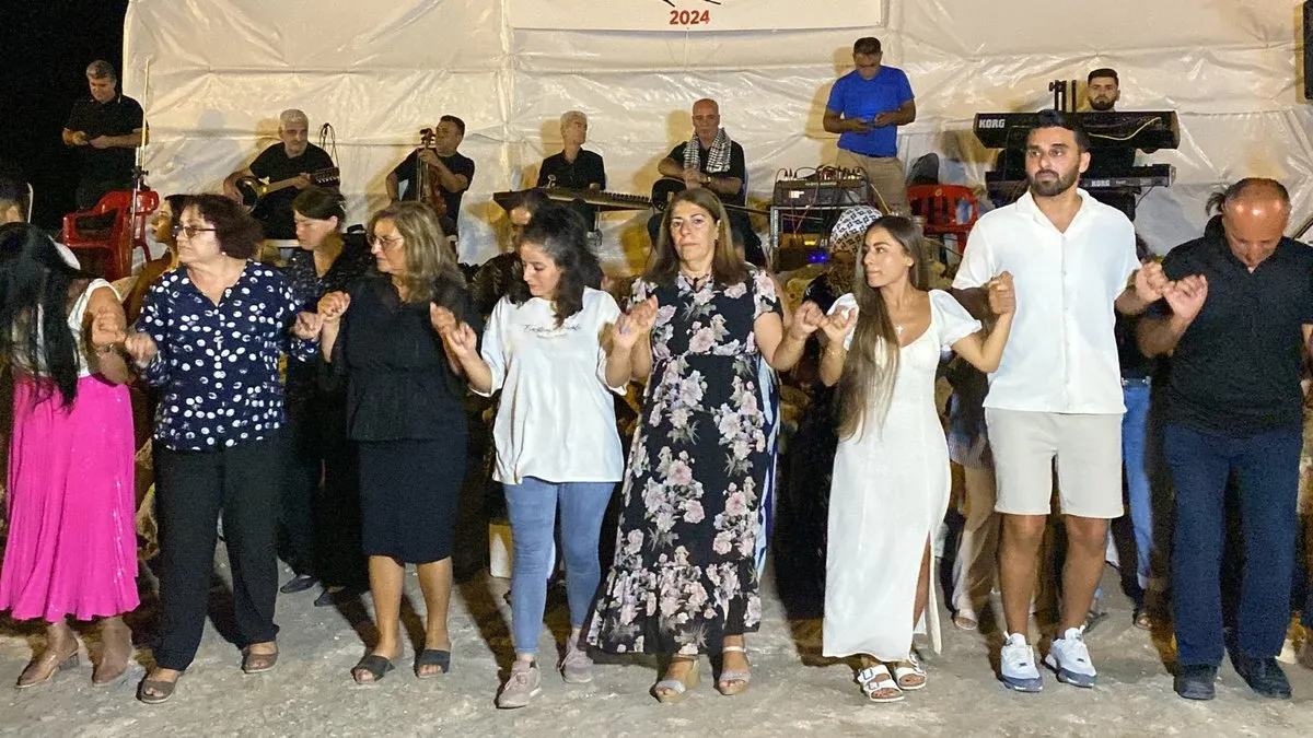 50 yıl sonra anavatana dönüşün huzur halayı