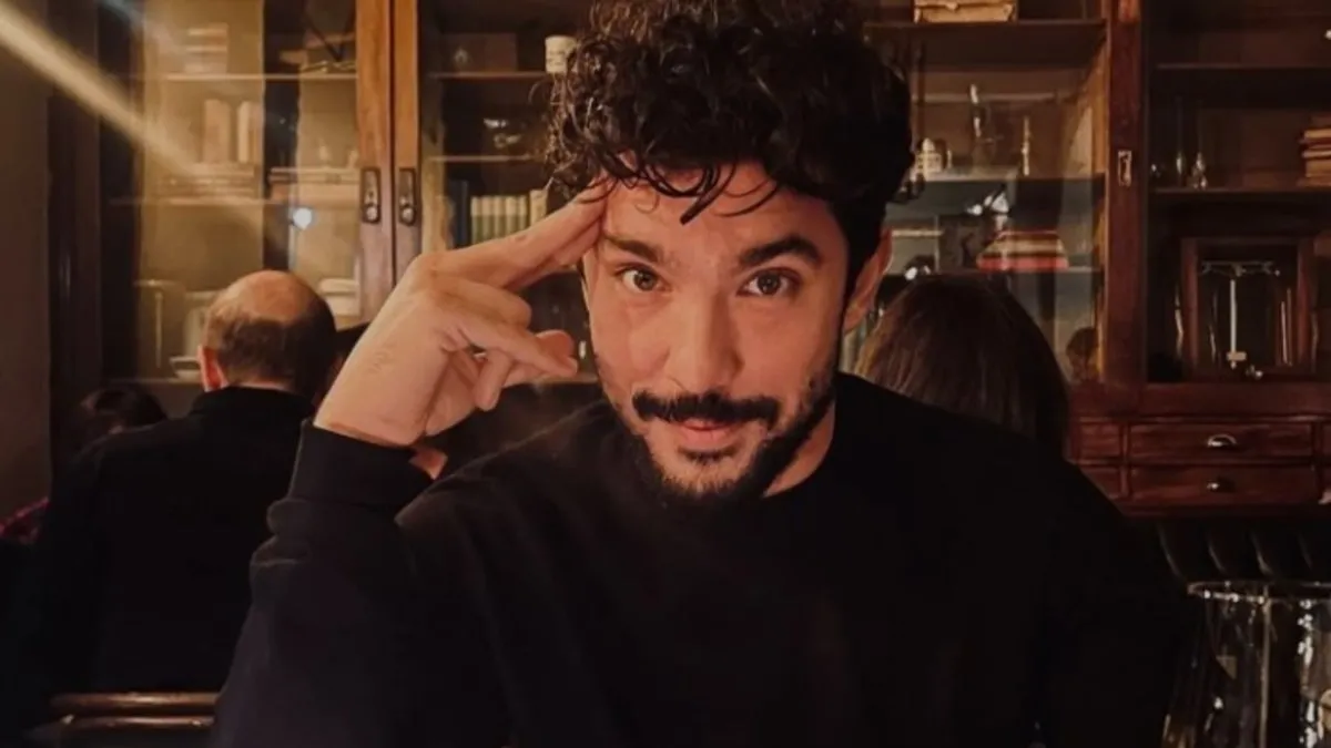 37 yaşındaki ünlü oyuncu Kaan Yıldırım tıpkı babası! Görenler inanamadı “Resmen babasının oğlu”