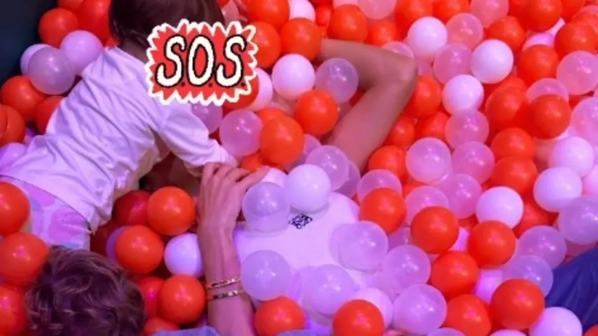 Hülya Koçyiğit’in torunu Aslışah Alkoçlar sevimli çocukları Cem ve Ada ile eğlenceli hallerini paylaştı! Sevenleri yorum yağmuruna tuttu!