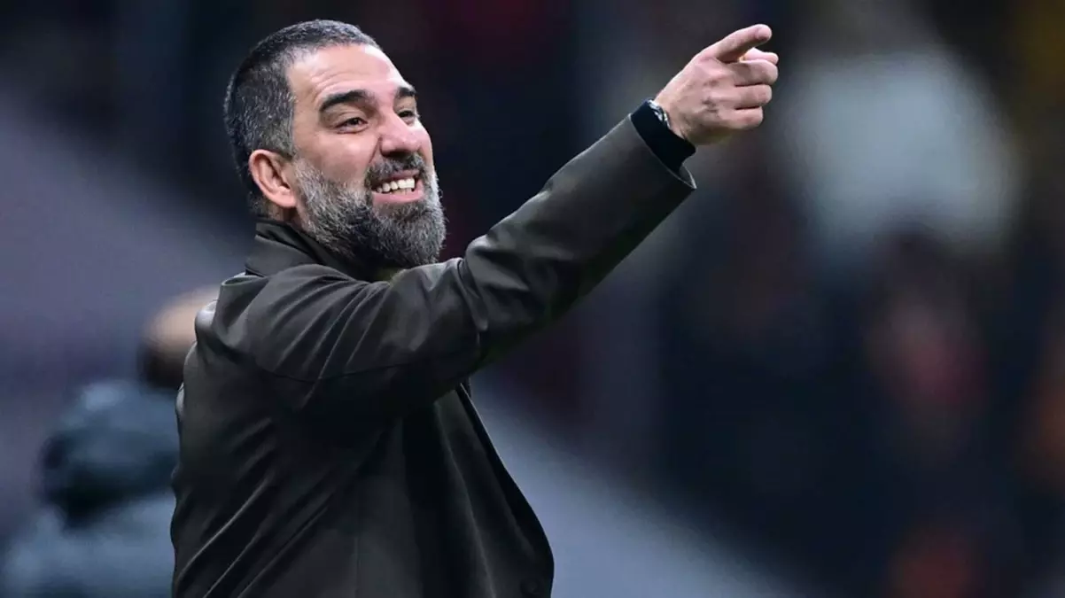 Arda Turan, Eyüpspor’a tarihinde bir ilki yaşattı