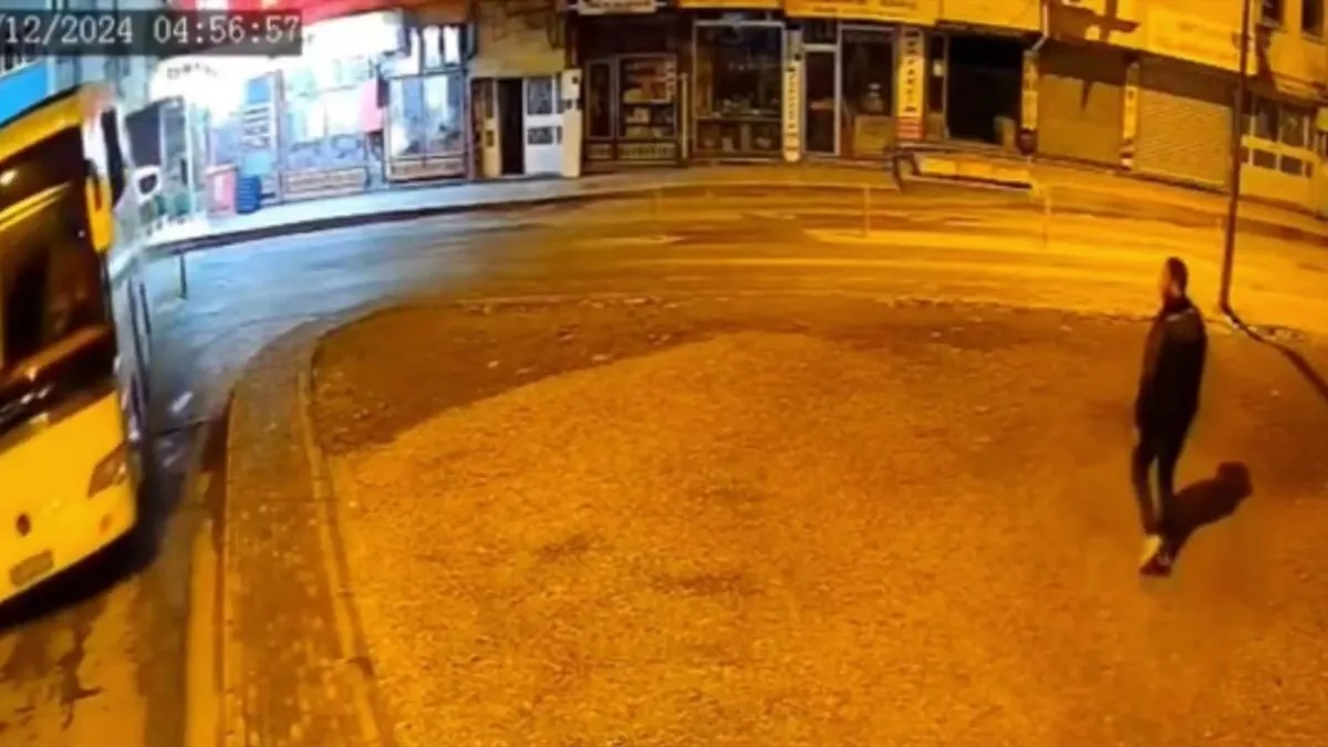 Yolcu otobüsünü çalıp araçlara zarar vermişti: Görüntüler ortaya çıktı!