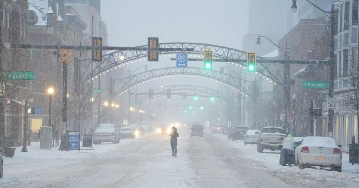 ABD’nin yaklaşık 62 milyon kişiyi etkileyecek ağır kış şartlarının etkisi altına girmesi bekleniyor