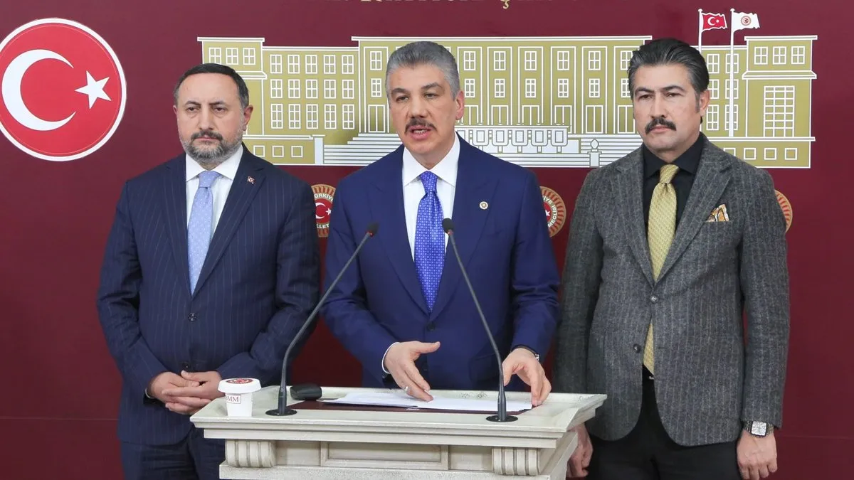 Adalet Komisyonu Başkanı Yüksel: Esed ve Baas rejiminin yargılanması toplum için bir sorumluluktur