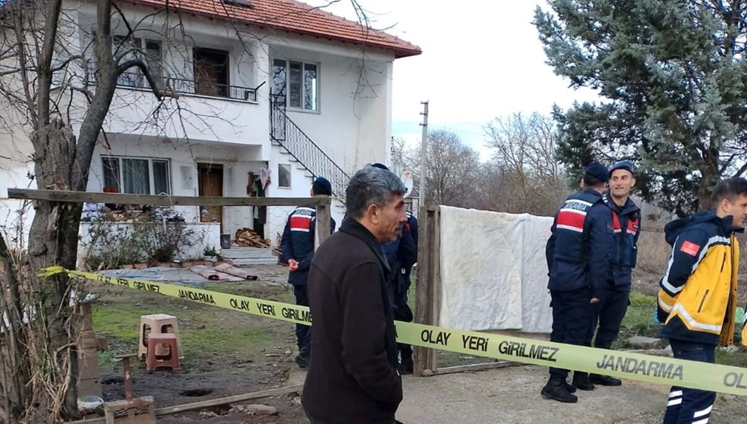 Çanakkale’de
korkunç cinayet: Başını kesip, çöpe attılar!