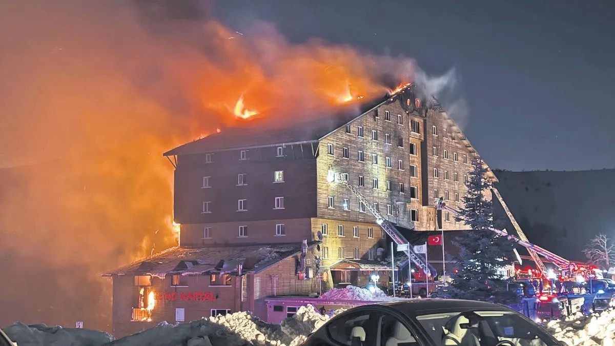 CHP’li Tanju Özcan’a zehir zemberek sözler: Bu yangın Japonya’da olsaydı o belediye başkanı harakiri yapardı
