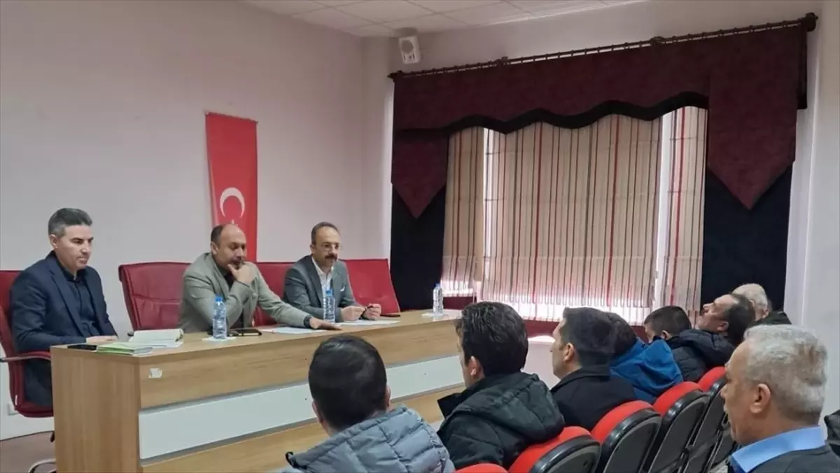 Ulaş’ta Eğitim Toplantısı